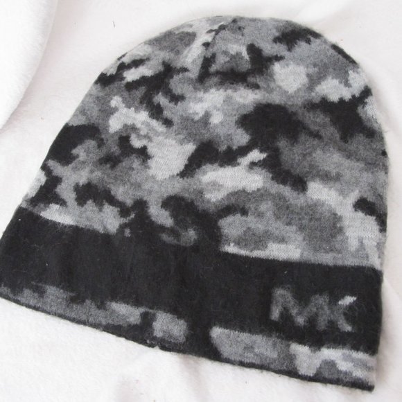 Like New - Michael Kors Slouch Hat - Picture 7 of 9